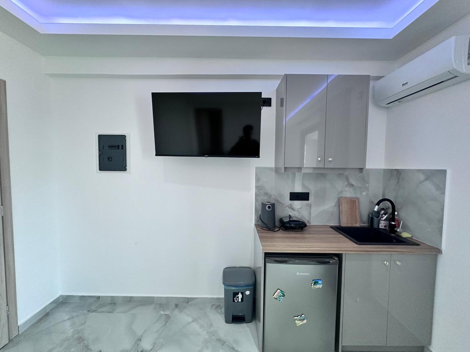 Central Studios Apartments Alykanas  Esterno foto