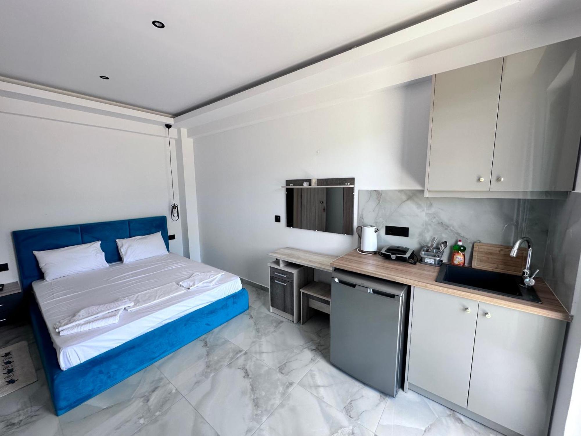 Central Studios Apartments Alykanas  Esterno foto