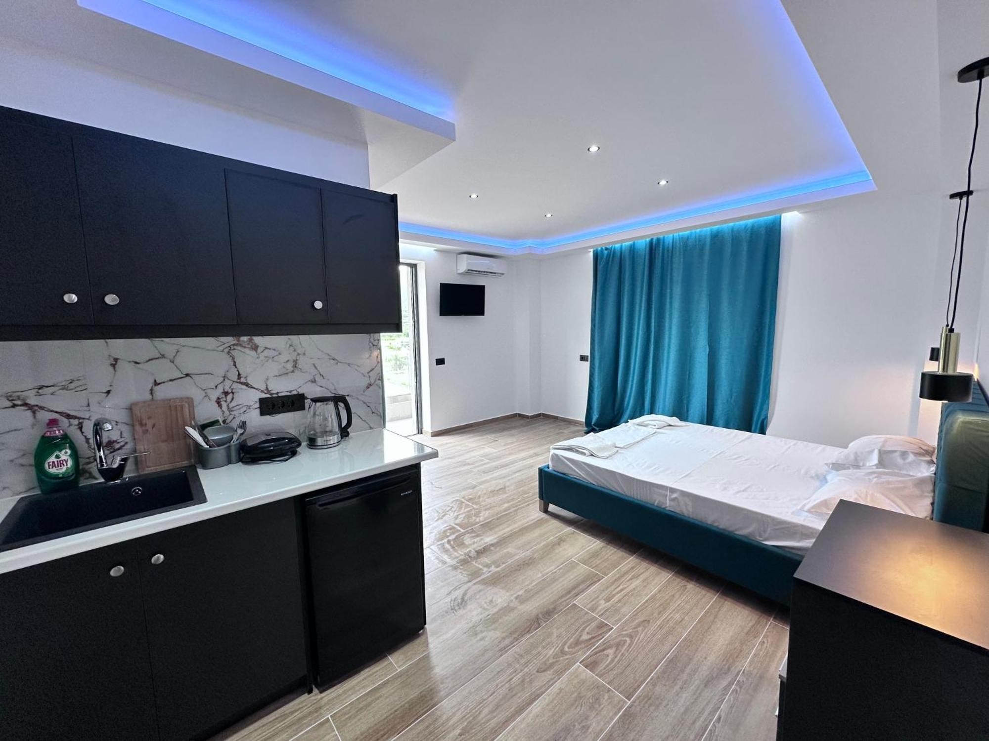 Central Studios Apartments Alykanas  Esterno foto